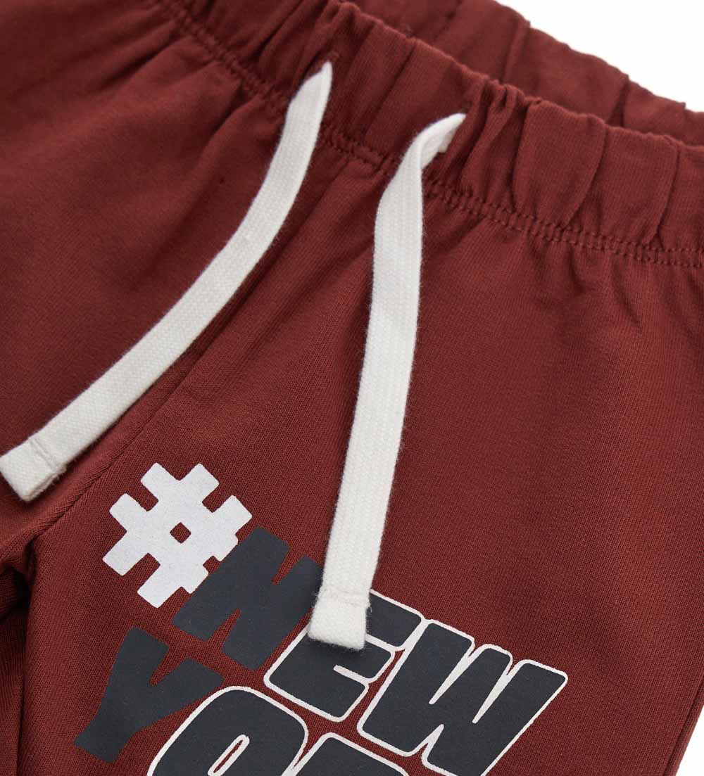 #COLOR_BORDEAUX
