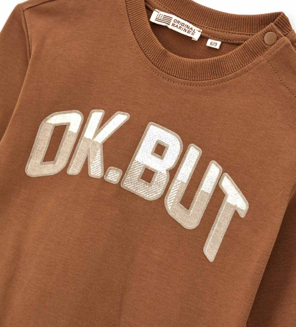 #COLOR_BROWN