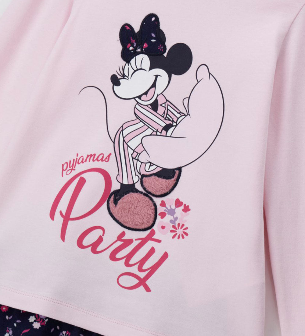 #Color_Pink