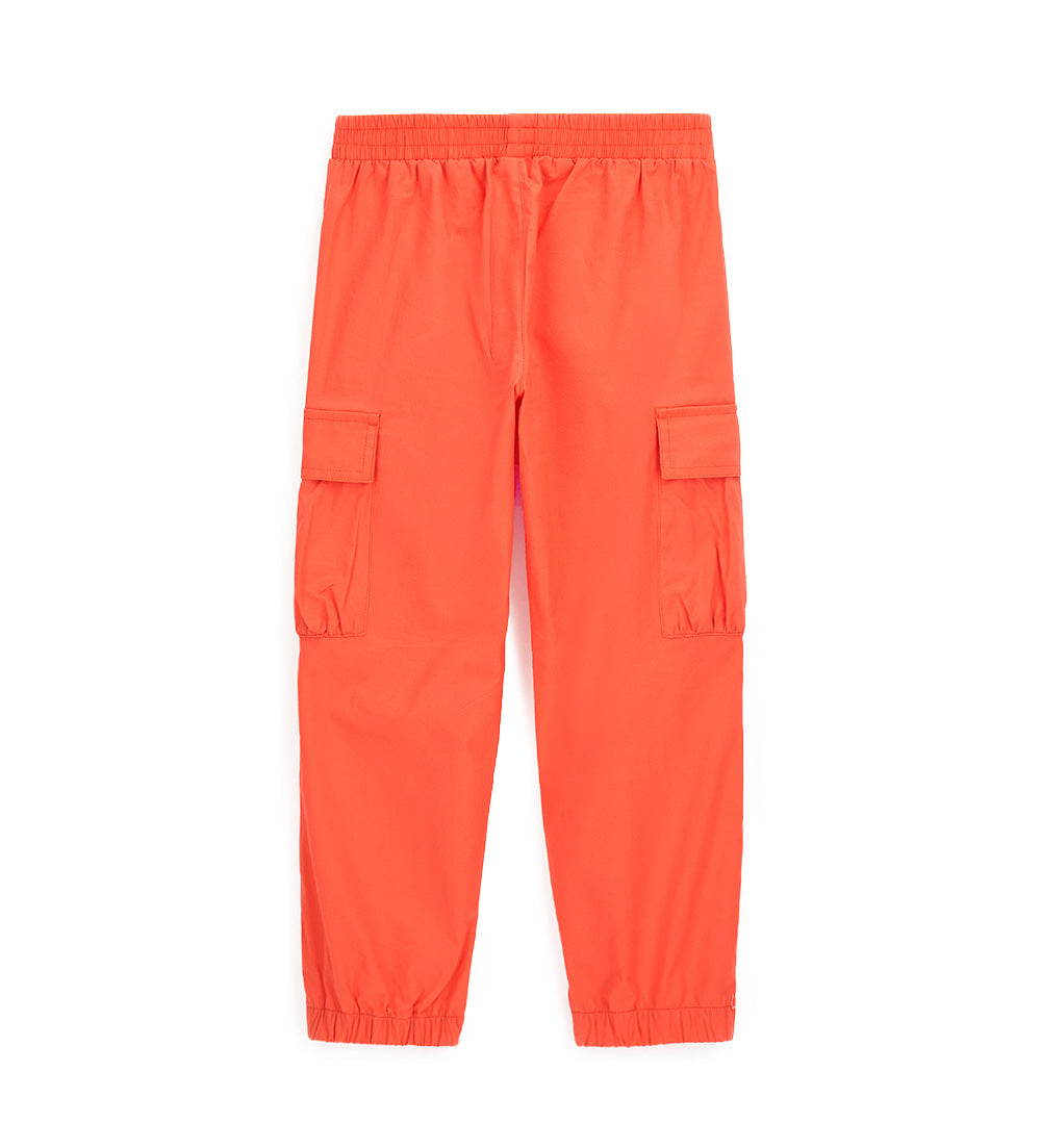 #COLOR_CORAL