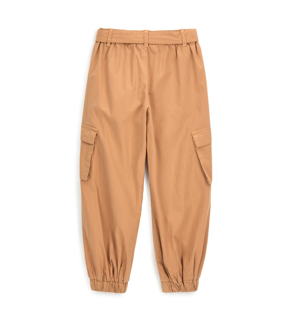 #COLOR_BEIGE