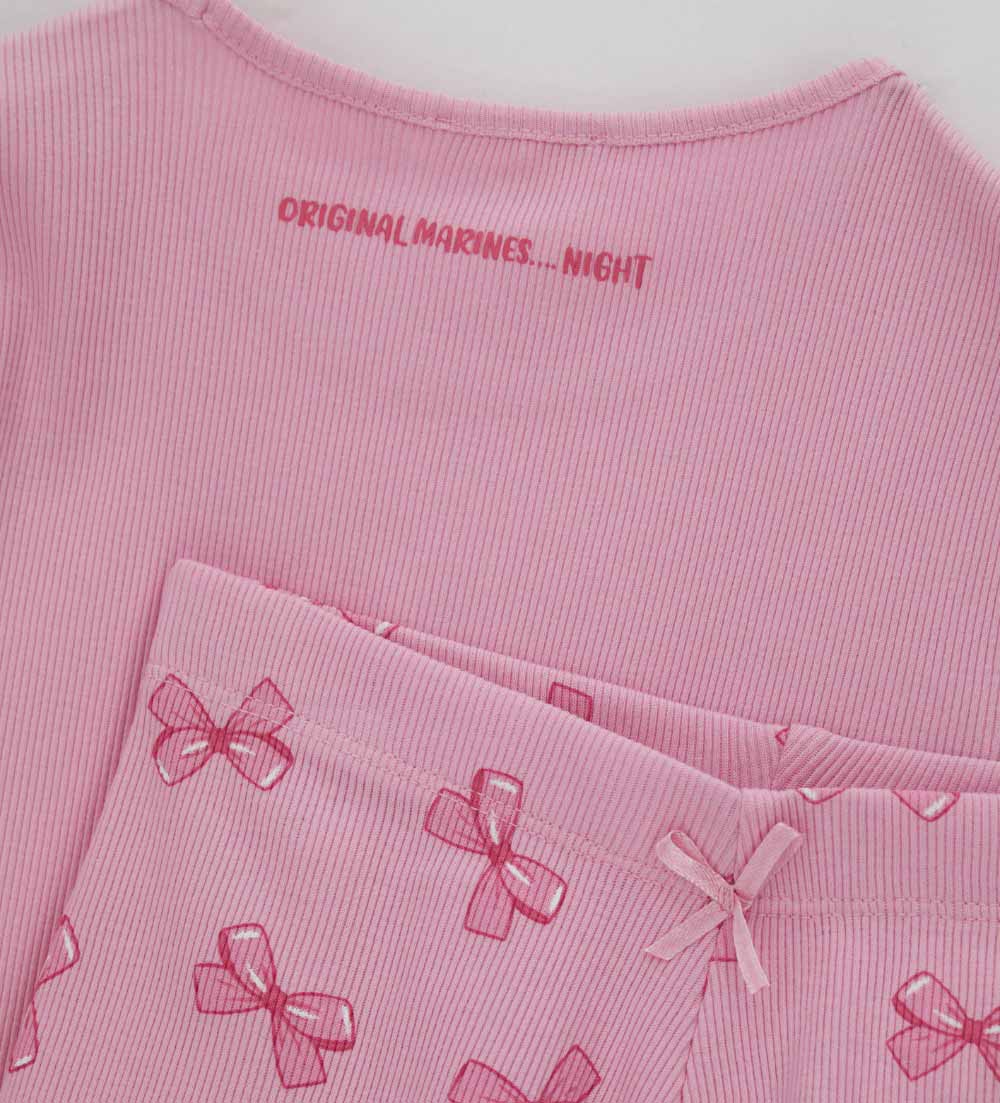 #COLOR_PINK