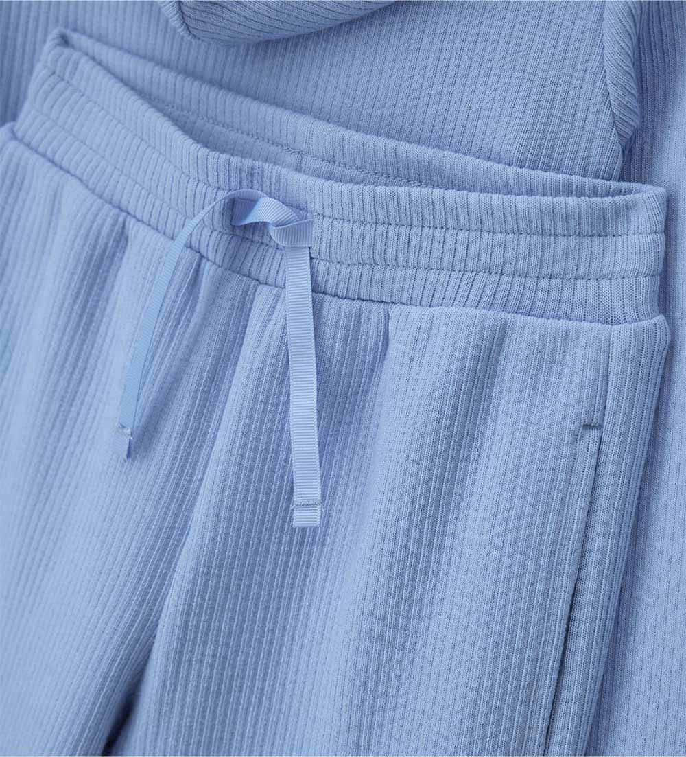 #COLOR_LIGHT BLUE