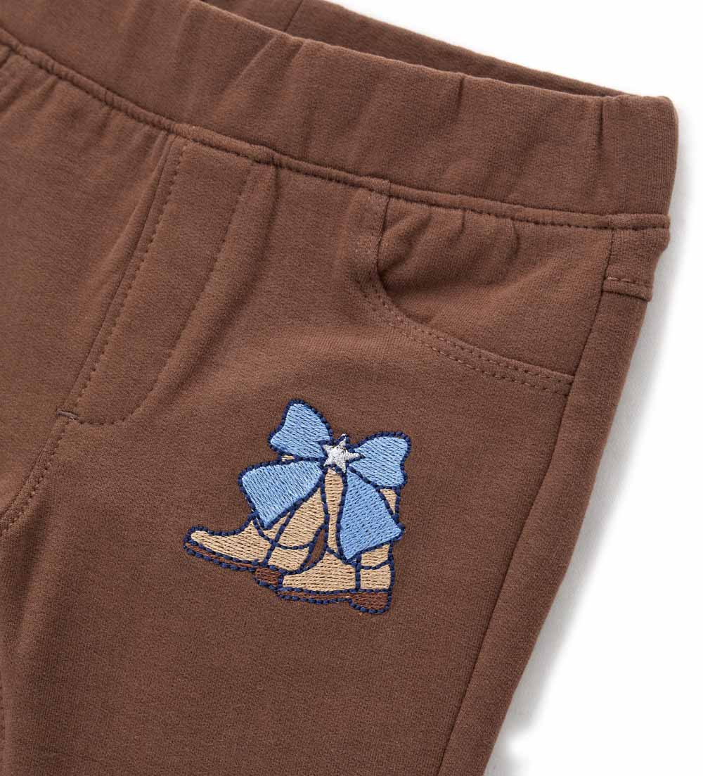 #COLOR_BROWN