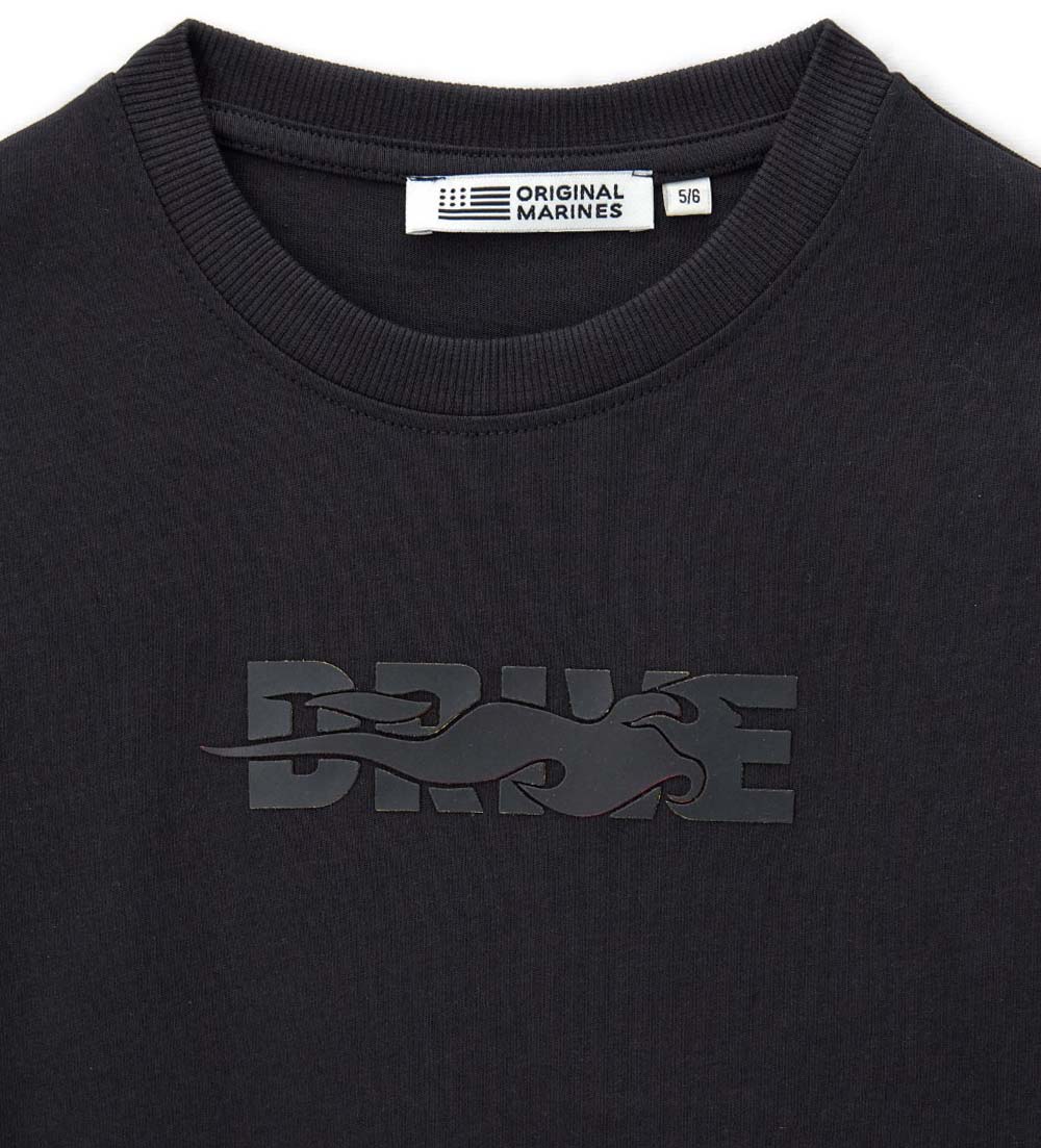 Garage Boy T-Shirt ML Shirts & Tops 1