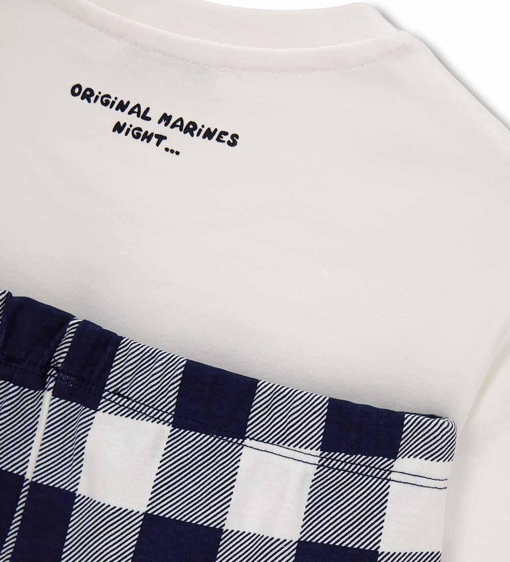 #Color_OFF WHITE