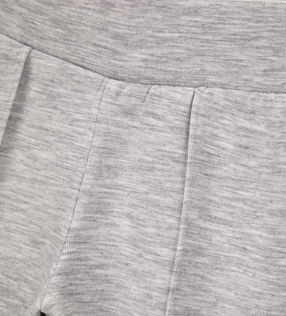 #Color_GREY