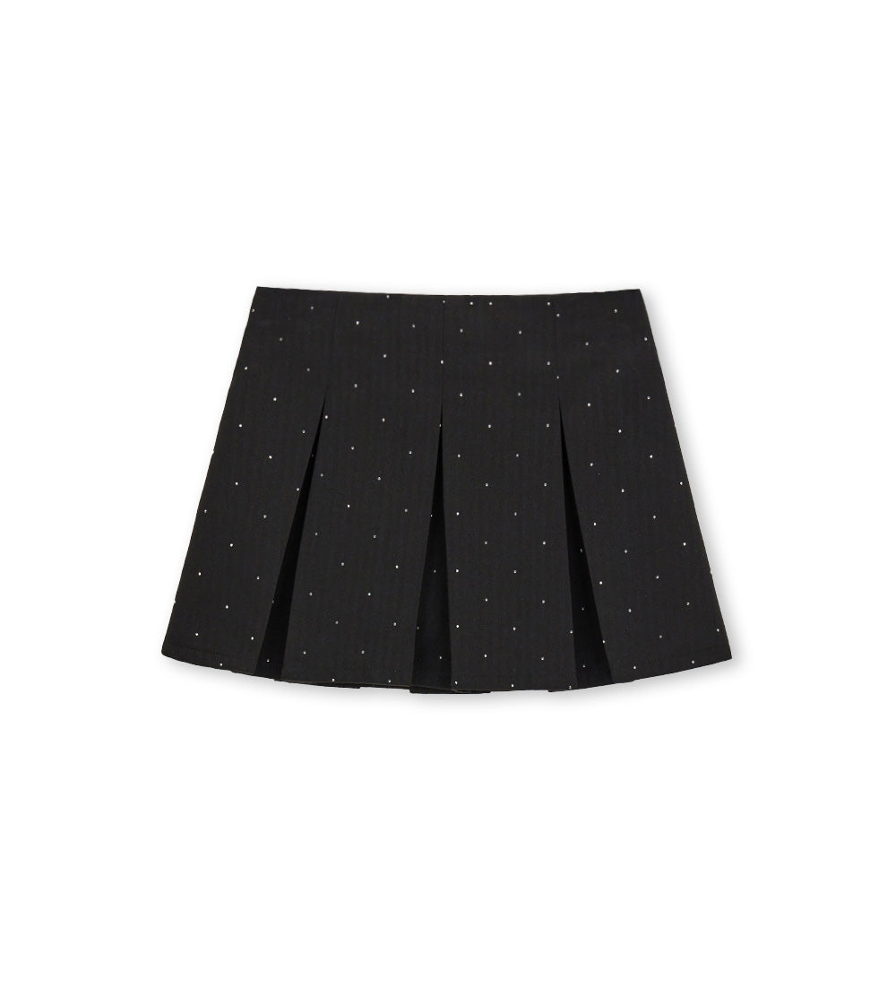 BACK TO SCHOOL SKIRT GIRL