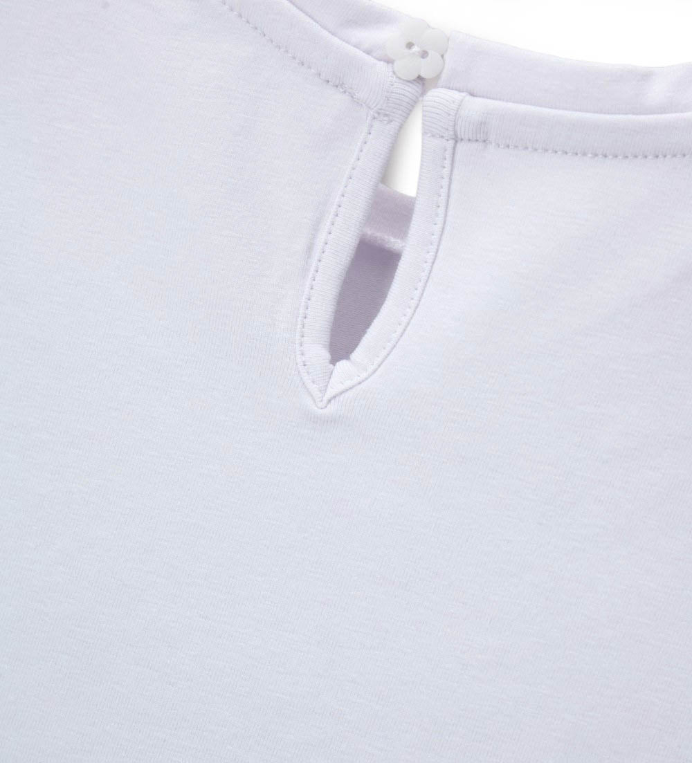 #Color_White