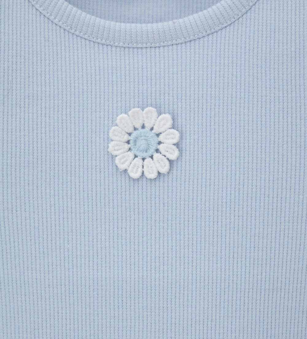 #Color_Light Blue