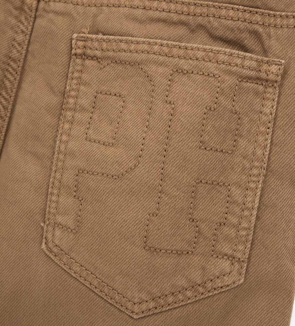 #COLOR_BROWN