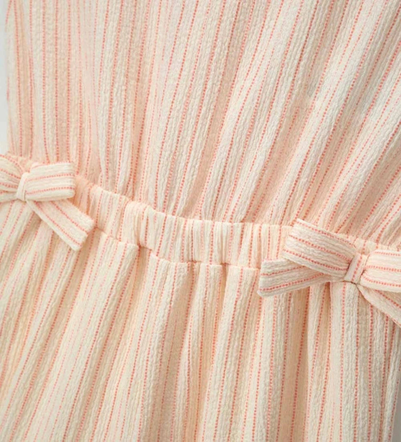 #COLOR_BEIGE