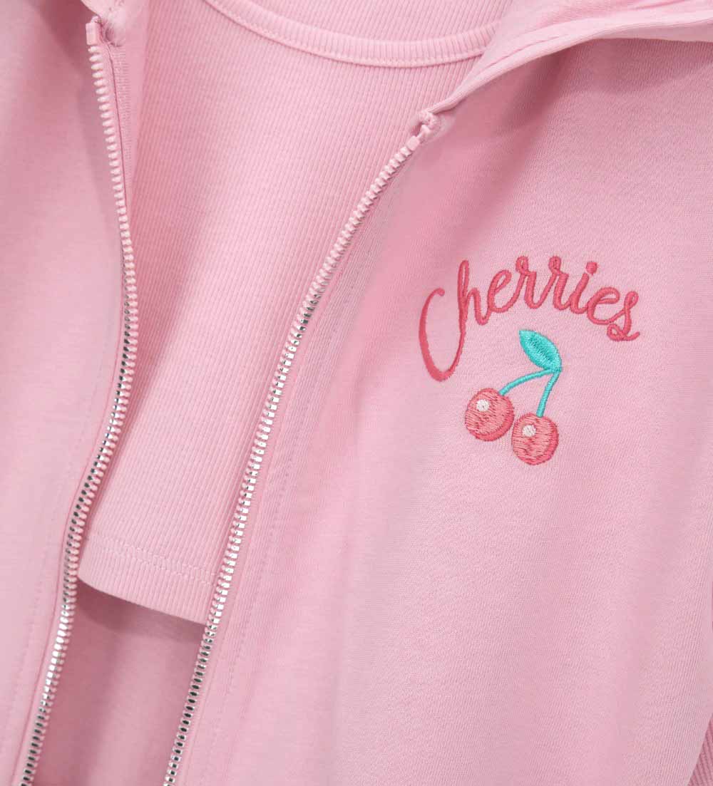 #Color_Pink
